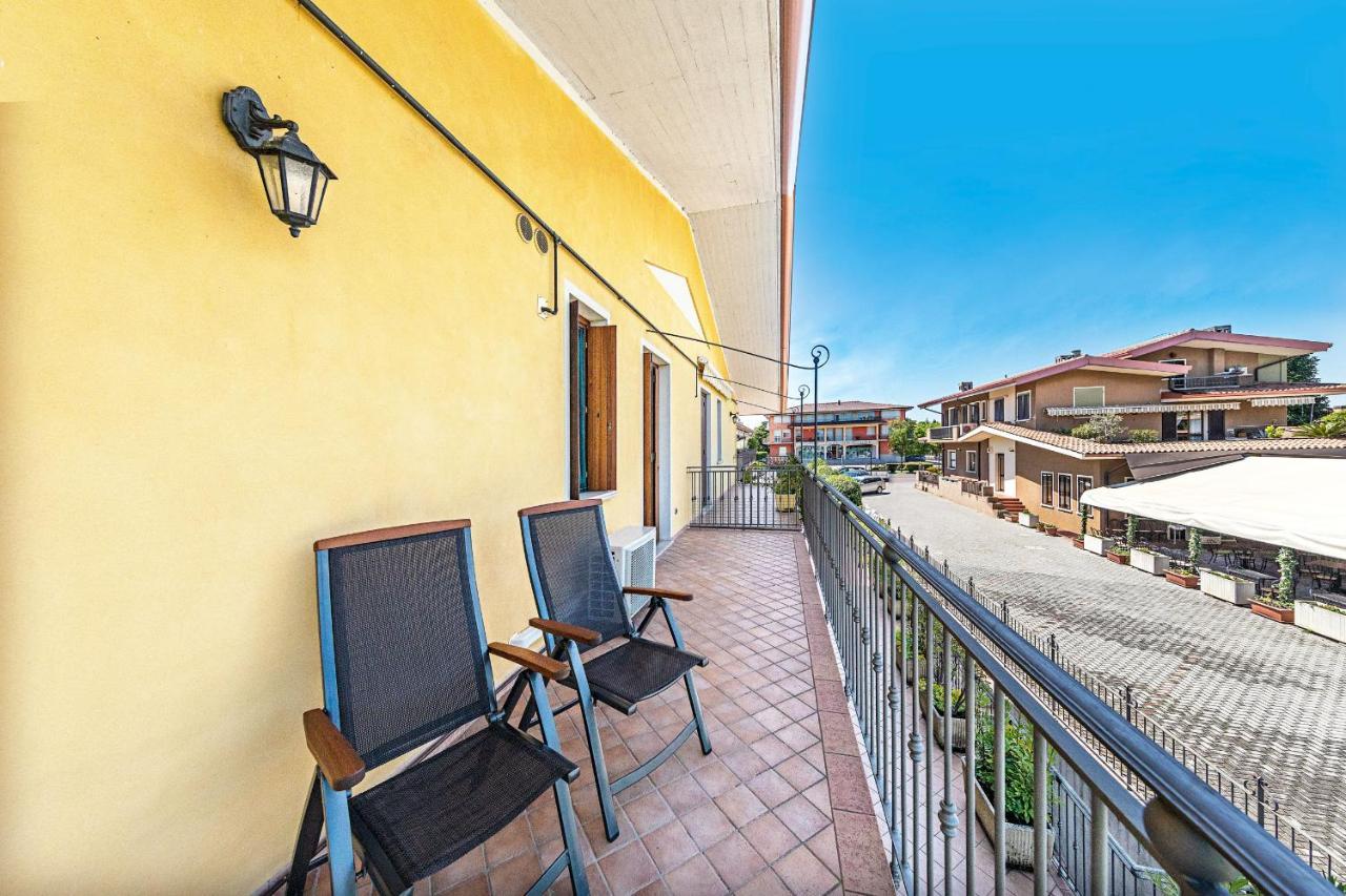 I Mosaici Apartments By Wonderful Italy Sirmione Zewnętrze zdjęcie